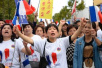 巴黎北郊华人大规模示威抗议连遭抢劫