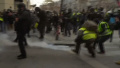 新一轮示威活动开始！法国“黄马甲”运动481人被捕　警方射催泪弹