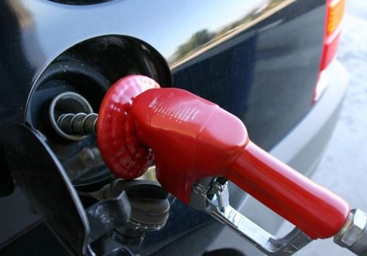 油或迎两连涨 明24时92#汽油或涨0.11元\/升-中